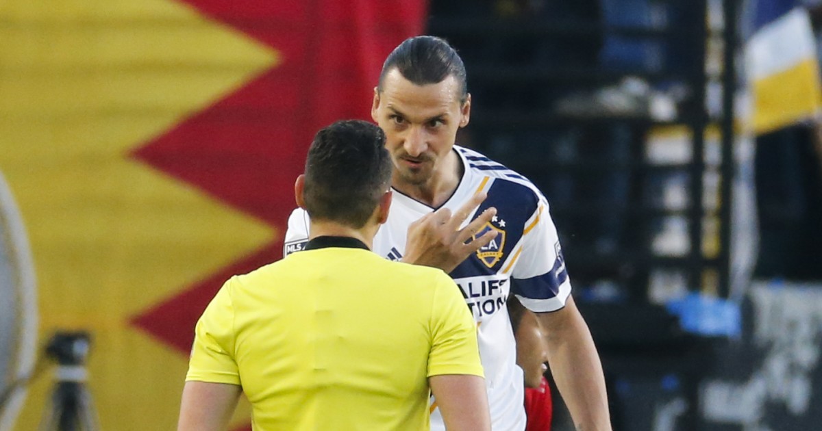 Aturan Sepak Bola yang Gak Banyak Orang Tau (Bagian 2)